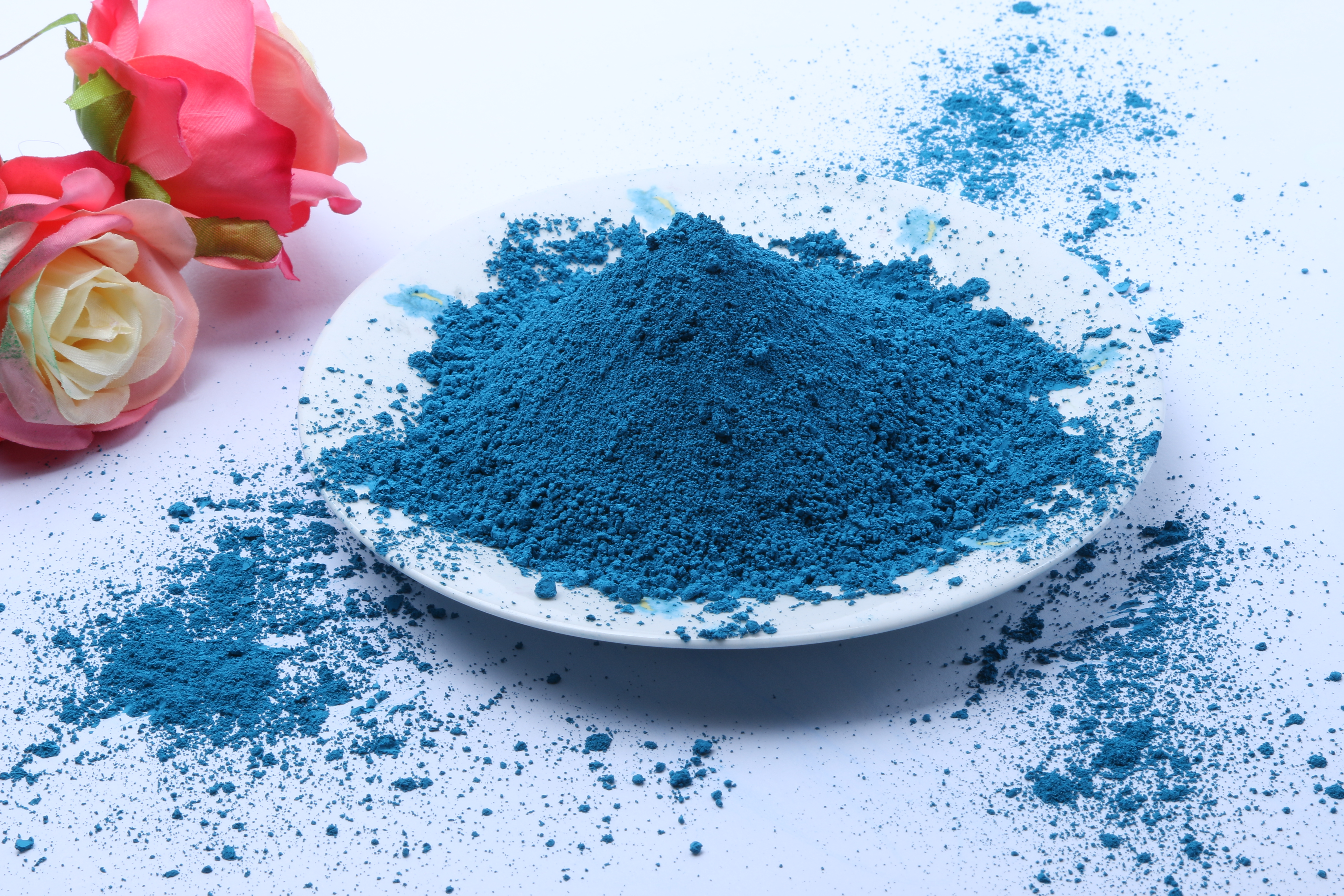 藍(lán)色無(wú)機(jī)顏料
